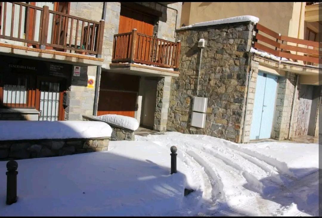 Check-In Casas Ibon Appartement Benasque Buitenkant foto